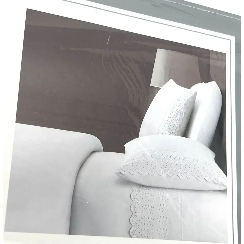 Rachel Ashwell Embroidered Eyelet Hem QUEEN Sheet Set White All Cotton NIP